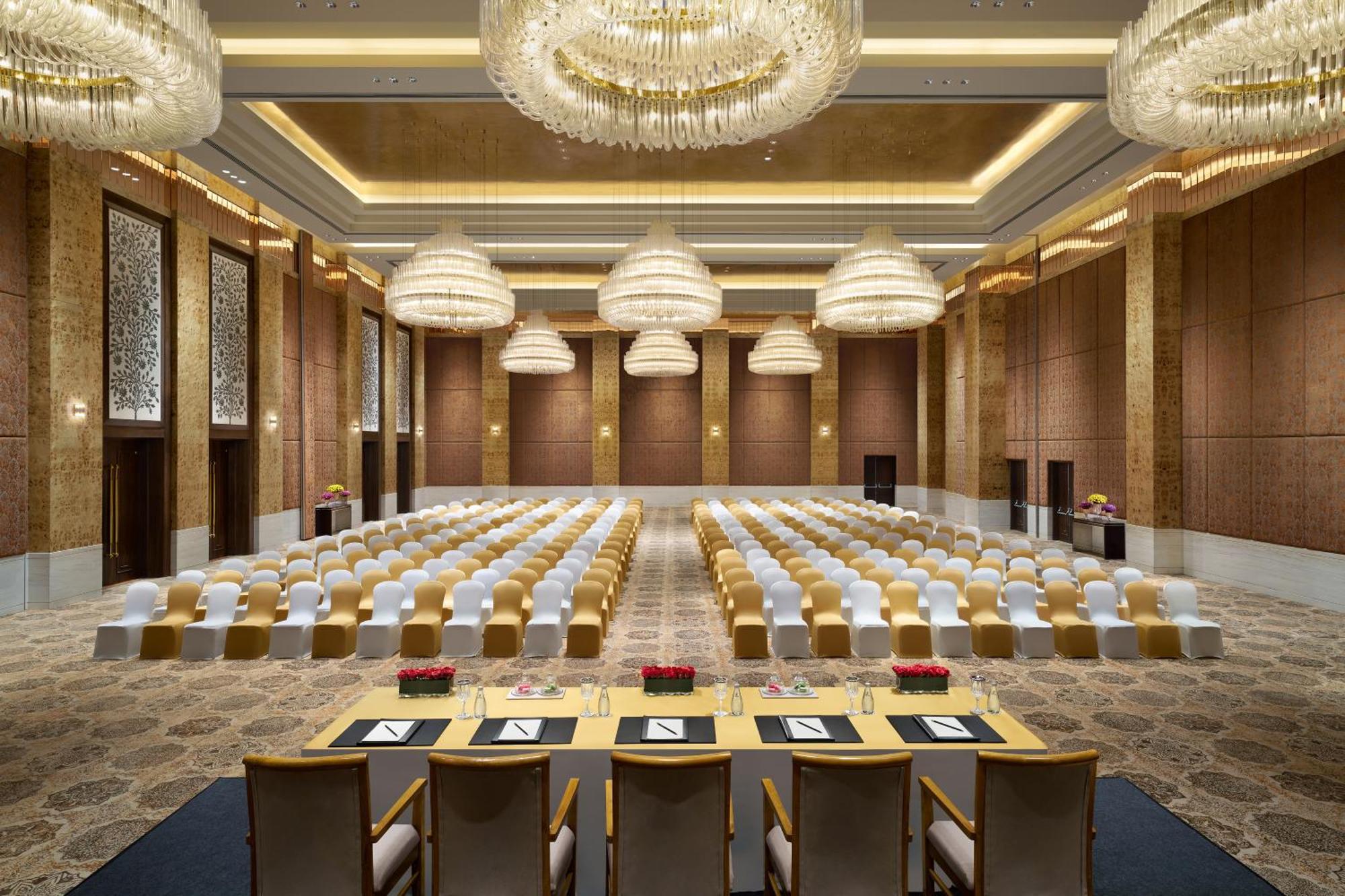 The Leela Gandhinagar酒店 外观 照片